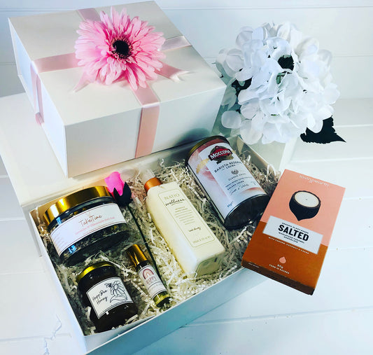 Mum Gift Boxes & Hampers - Delivered Australia wide - Happiness Hampers - Coffee & Tea Gifts - Sunshine Coast  - Mother's Day Gifts - Mum's Christmas gifts